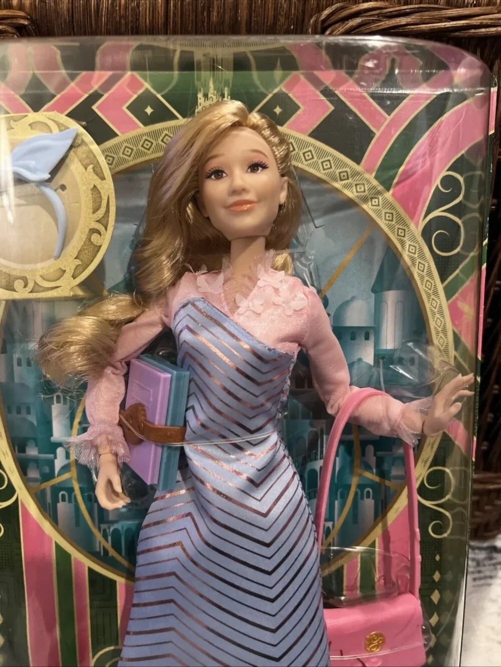 Wicked Glinda at Shiz University Fashion Doll with Fashion Accessories
